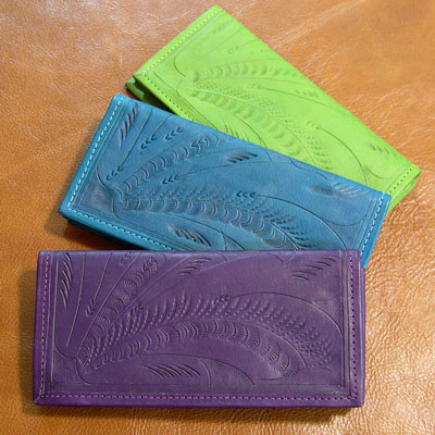 Leaders in Leather �����z 0919