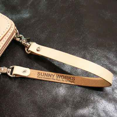 SUNNY WORKS�E�H���b�g���[�v